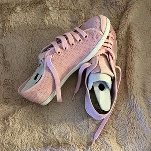 Camper Suede New w/ Box Women’s Perforated Pink Sneakers Size US 10 Euro 40